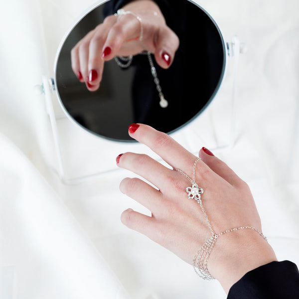 BRACELET AND RING WITH FLOWER