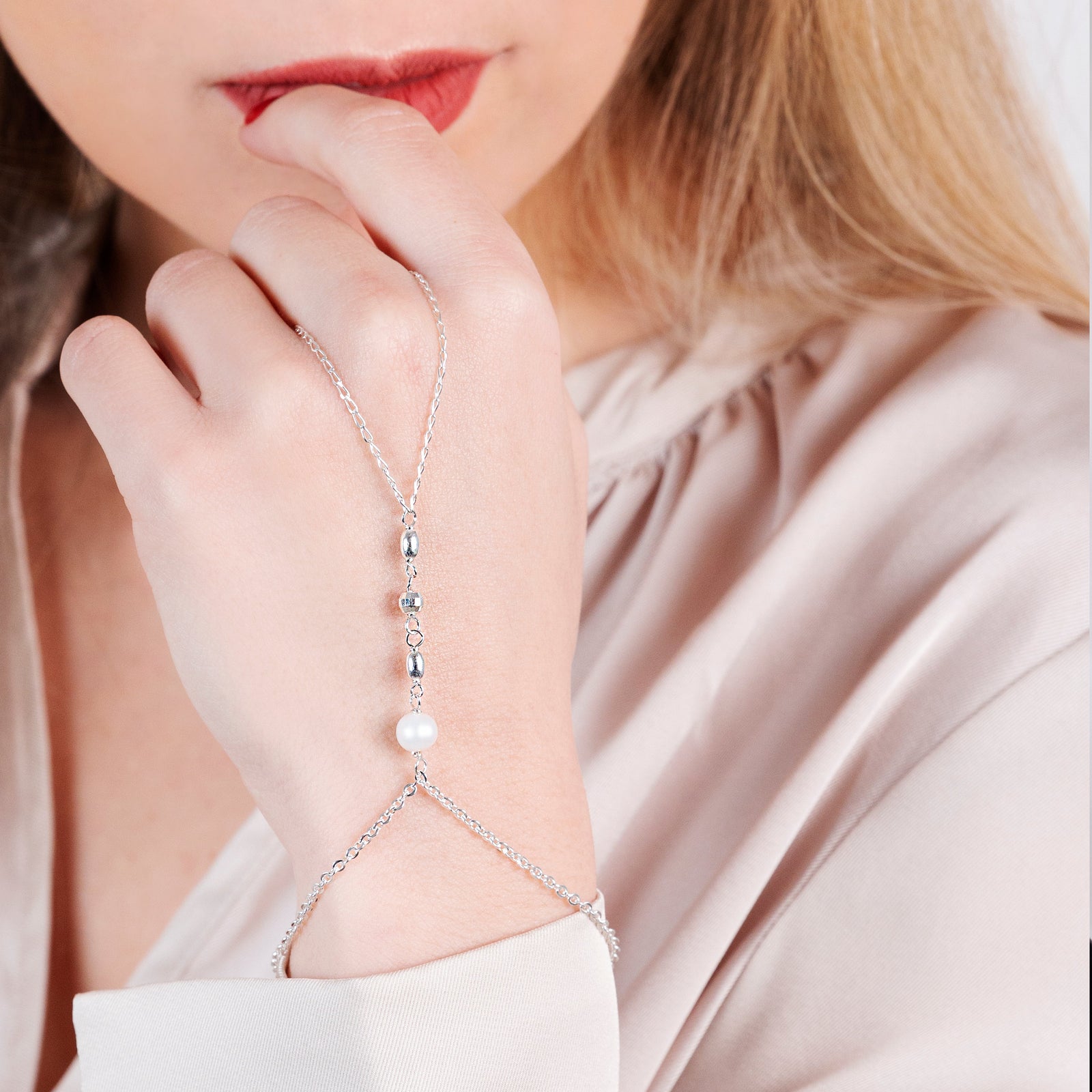 BRACELET AND RING WITH PEARL